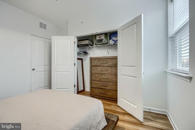 2596 NEABSCO COMMON PL, Woodbridge, VA 22191