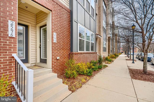 2596 NEABSCO COMMON PL, Woodbridge, VA 22191