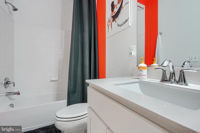 2596 NEABSCO COMMON PL, Woodbridge, VA 22191