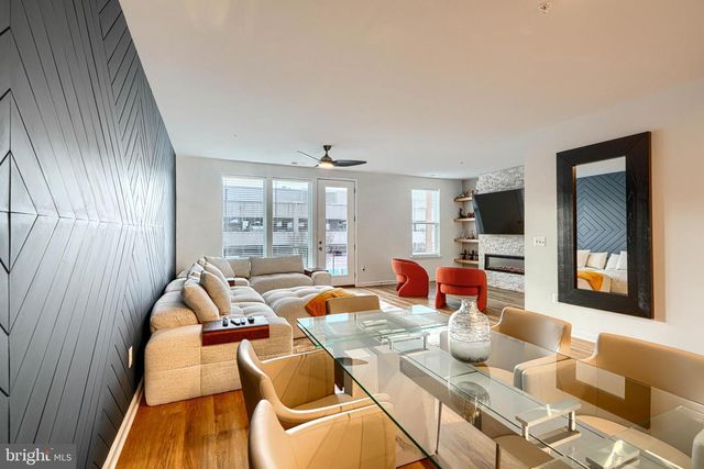 2596 NEABSCO COMMON PL, Woodbridge, VA 22191