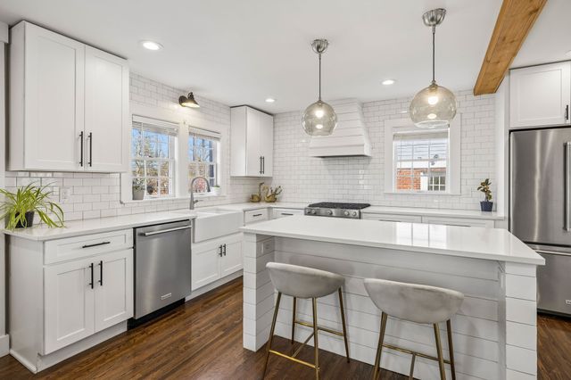 106 Carolyn Ave, Franklin, TN 37064