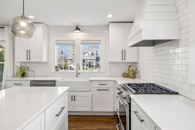 106 Carolyn Ave, Franklin, TN 37064