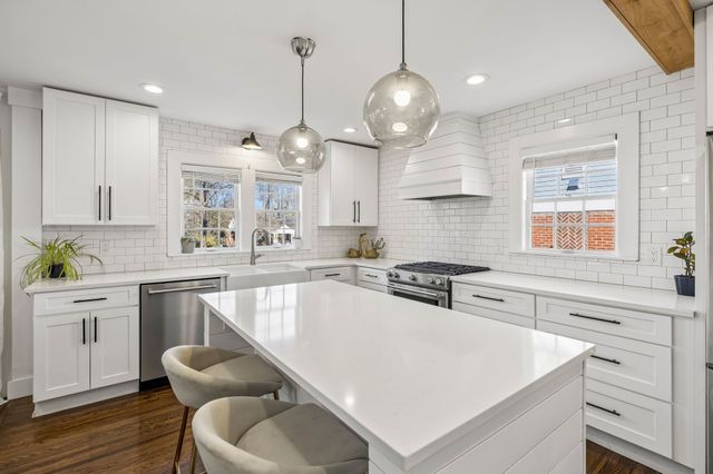 106 Carolyn Ave, Franklin, TN 37064