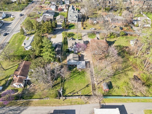 106 Carolyn Ave, Franklin, TN 37064