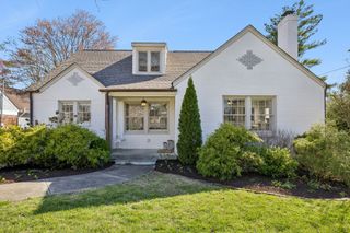 106 Carolyn Ave, Franklin, TN 37064