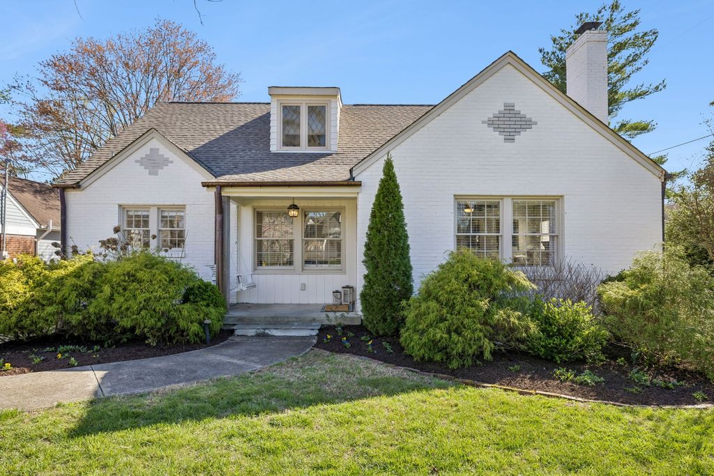 106 Carolyn Ave, Franklin, TN 37064