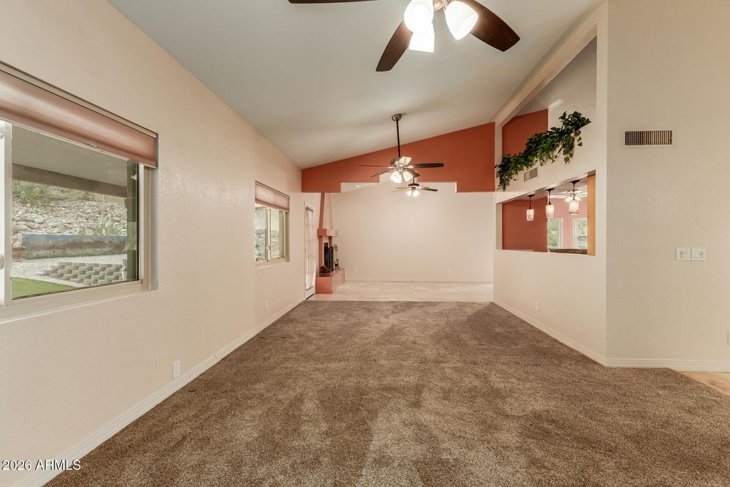 Image 7 of property listing at 15657 E Chicory Drive, Fountain Hills, AZ 85268