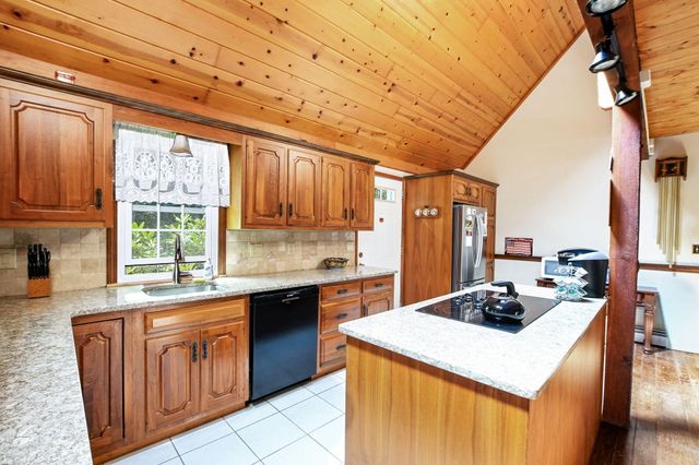 7 Village Drive, East Sandwich, MA 02537