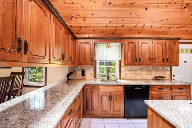 7 Village Drive, East Sandwich, MA 02537