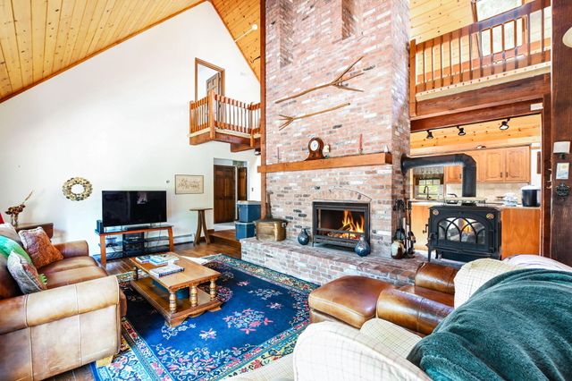 7 Village Drive, East Sandwich, MA 02537