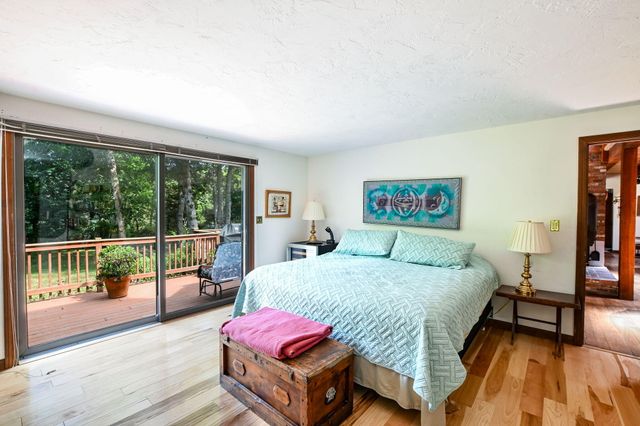 7 Village Drive, East Sandwich, MA 02537