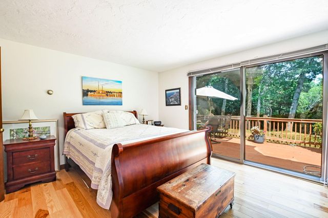 7 Village Drive, East Sandwich, MA 02537