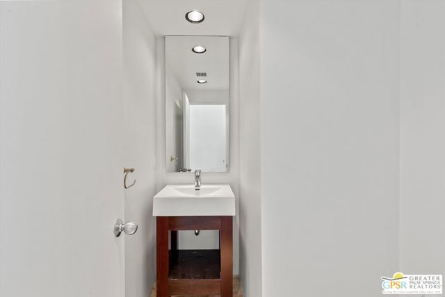 2564 Cheryl Court, Palm Springs, CA 92262