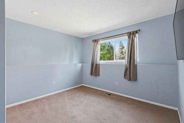 5612 S Stone St, Spokane, WA 99223