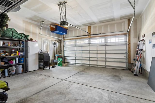 5101 Annapolis DR, Chesapeake, VA 23321