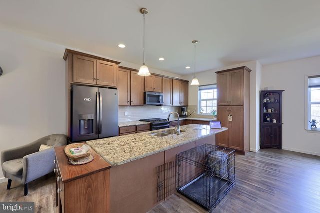 622 ENFIELD DR, Lancaster, PA 17601