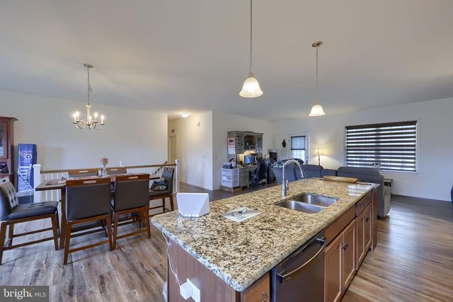 622 ENFIELD DR, Lancaster, PA 17601