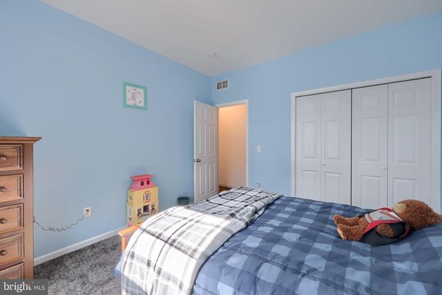 622 ENFIELD DR, Lancaster, PA 17601