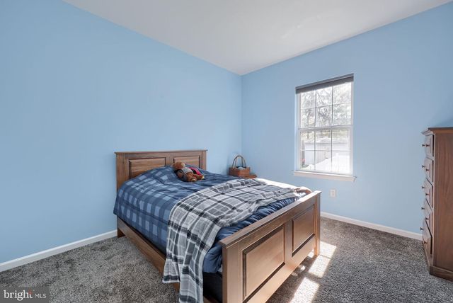 622 ENFIELD DR, Lancaster, PA 17601