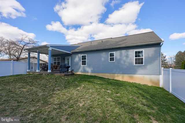 622 ENFIELD DR, Lancaster, PA 17601