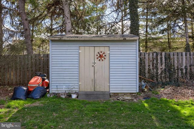 622 ENFIELD DR, Lancaster, PA 17601