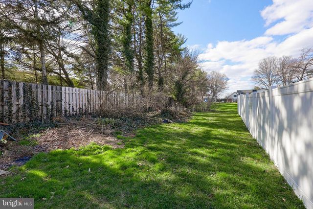 622 ENFIELD DR, Lancaster, PA 17601