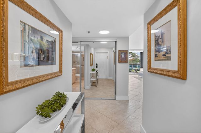 4748 S Ocean Boulevard 301, Highland Beach, FL 33487