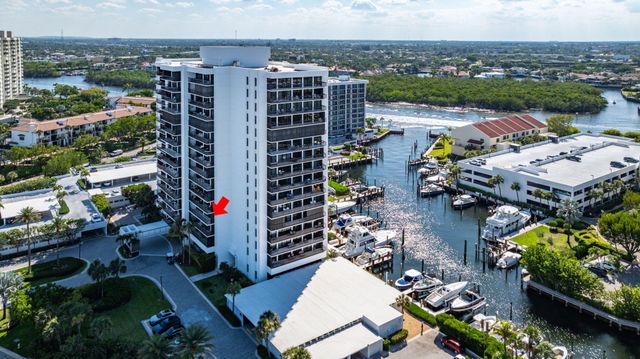 4748 S Ocean Boulevard 301, Highland Beach, FL 33487