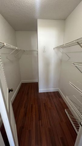 9621 NW 4th Street 3e, Coral Springs, FL 33071