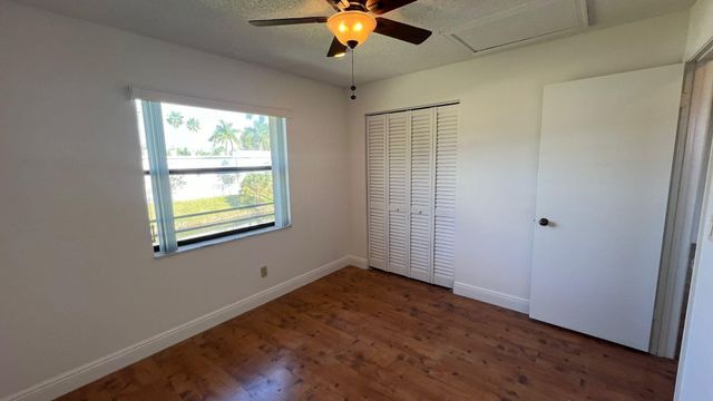 9621 NW 4th Street 3e, Coral Springs, FL 33071