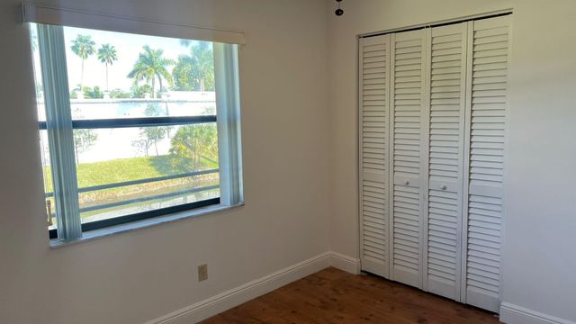 9621 NW 4th Street 3e, Coral Springs, FL 33071