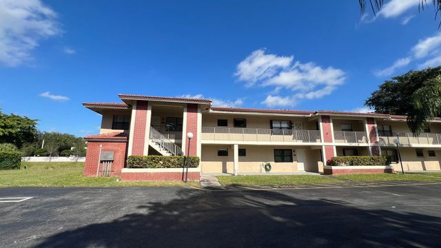 9621 NW 4th Street 3e, Coral Springs, FL 33071