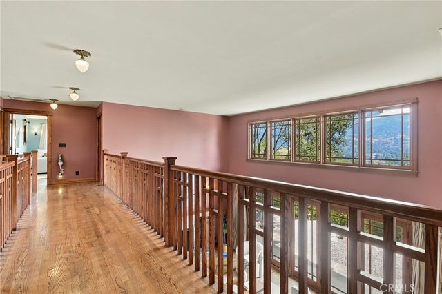 4036 Robin Hill Road, La Canada Flintridge, CA 91011