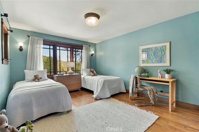 4036 Robin Hill Road, La Canada Flintridge, CA 91011