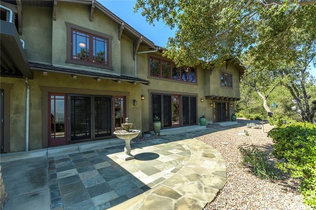 4036 Robin Hill Road, La Canada Flintridge, CA 91011