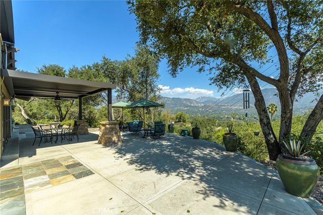 4036 Robin Hill Road, La Canada Flintridge, CA 91011