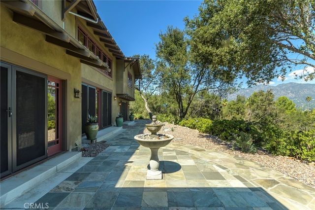 4036 Robin Hill Road, La Canada Flintridge, CA 91011
