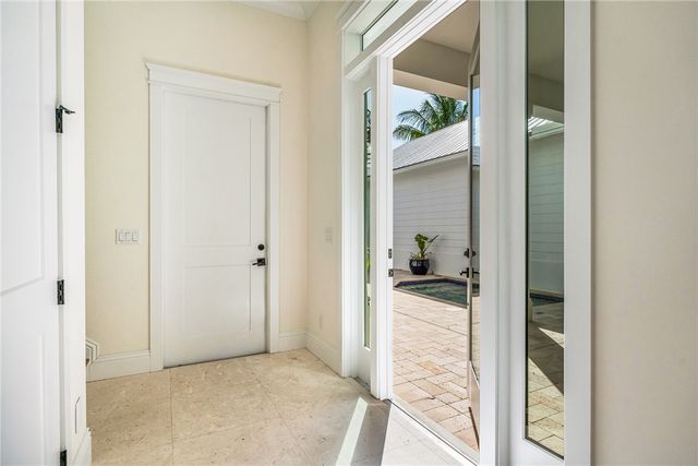 110 Strand Drive, Vero Beach, FL 32963