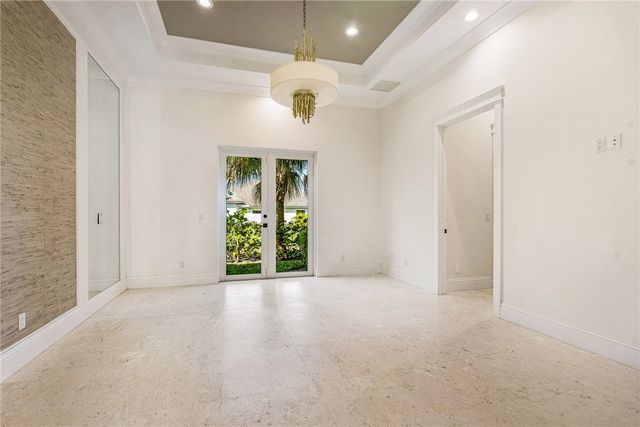 110 Strand Drive, Vero Beach, FL 32963