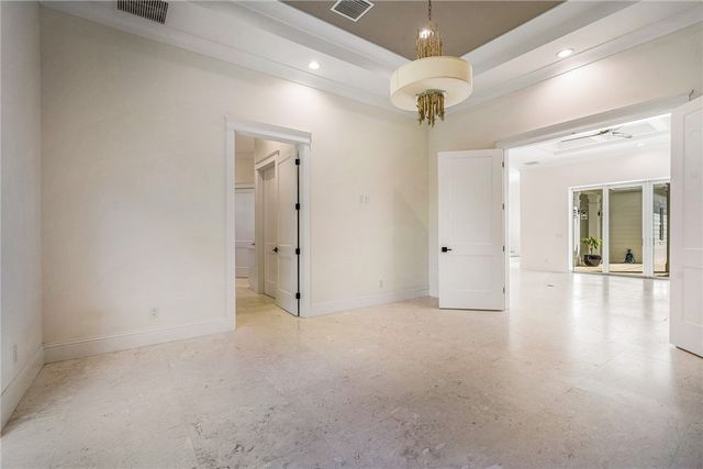 110 Strand Drive, Vero Beach, FL 32963