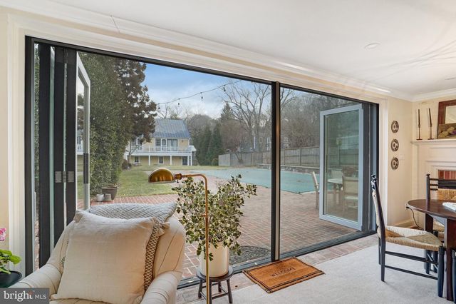 7153 MAIN ST, Clifton, VA 20124