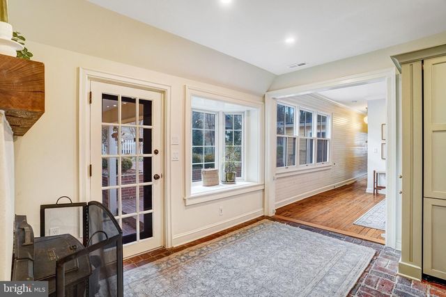 7153 MAIN ST, Clifton, VA 20124