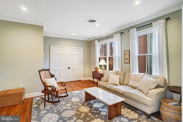 7153 MAIN ST, Clifton, VA 20124