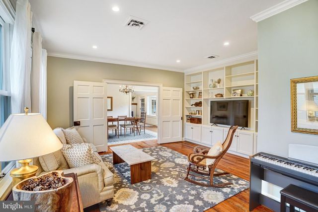 7153 MAIN ST, Clifton, VA 20124