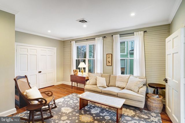 7153 MAIN ST, Clifton, VA 20124