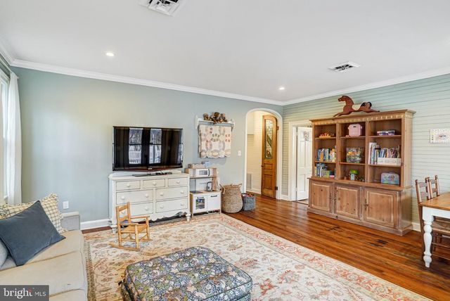 7153 MAIN ST, Clifton, VA 20124