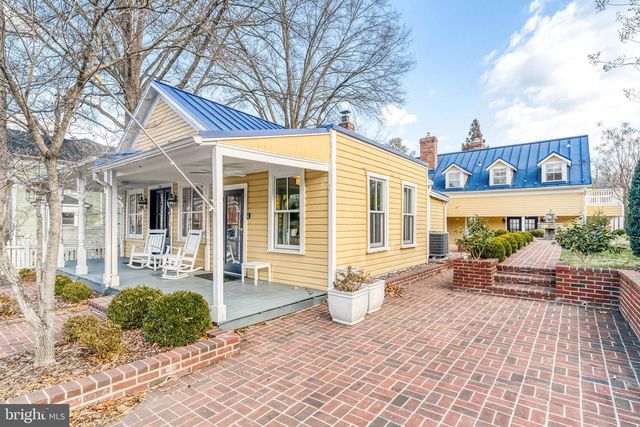 7153 MAIN ST, Clifton, VA 20124