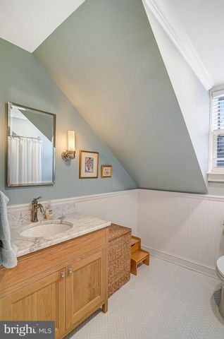 7153 MAIN ST, Clifton, VA 20124