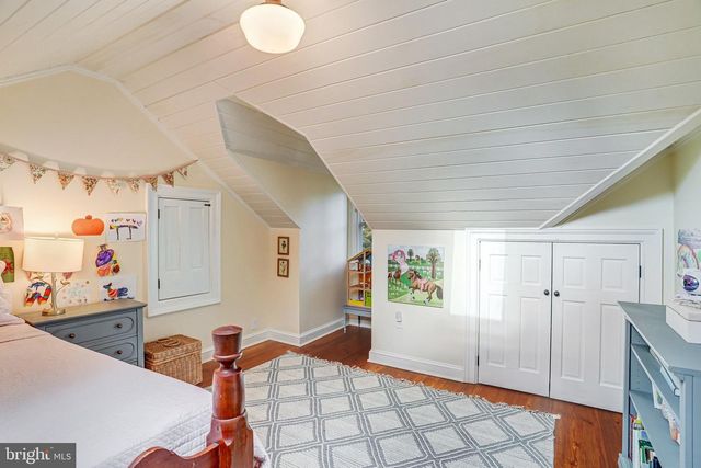 7153 MAIN ST, Clifton, VA 20124