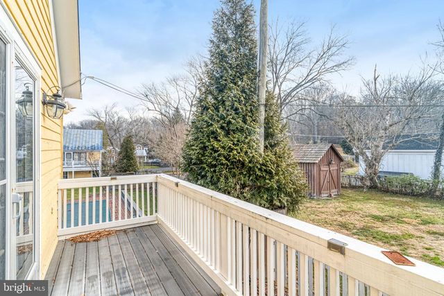 7153 MAIN ST, Clifton, VA 20124